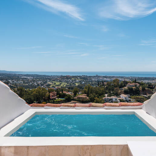 Sofisticado Ático con Vistas Panorámicas