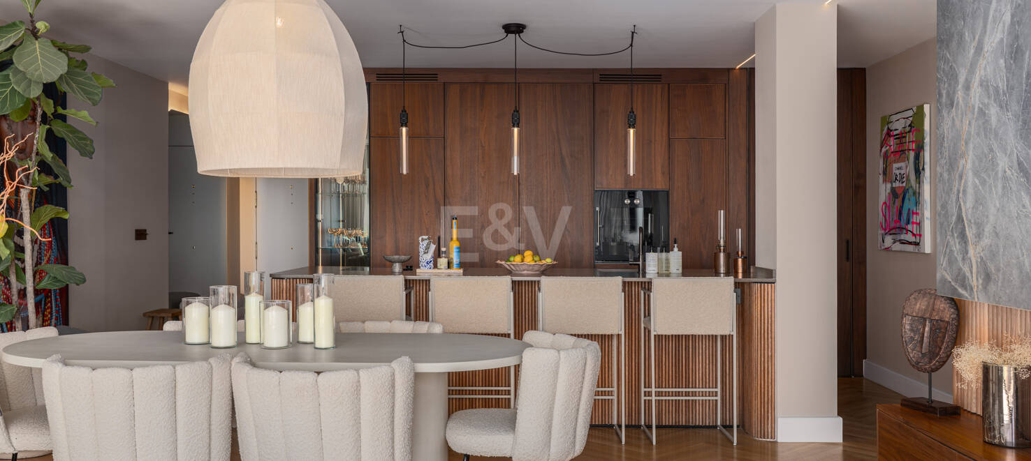 Sofisticado Ático con Vistas Panorámicas