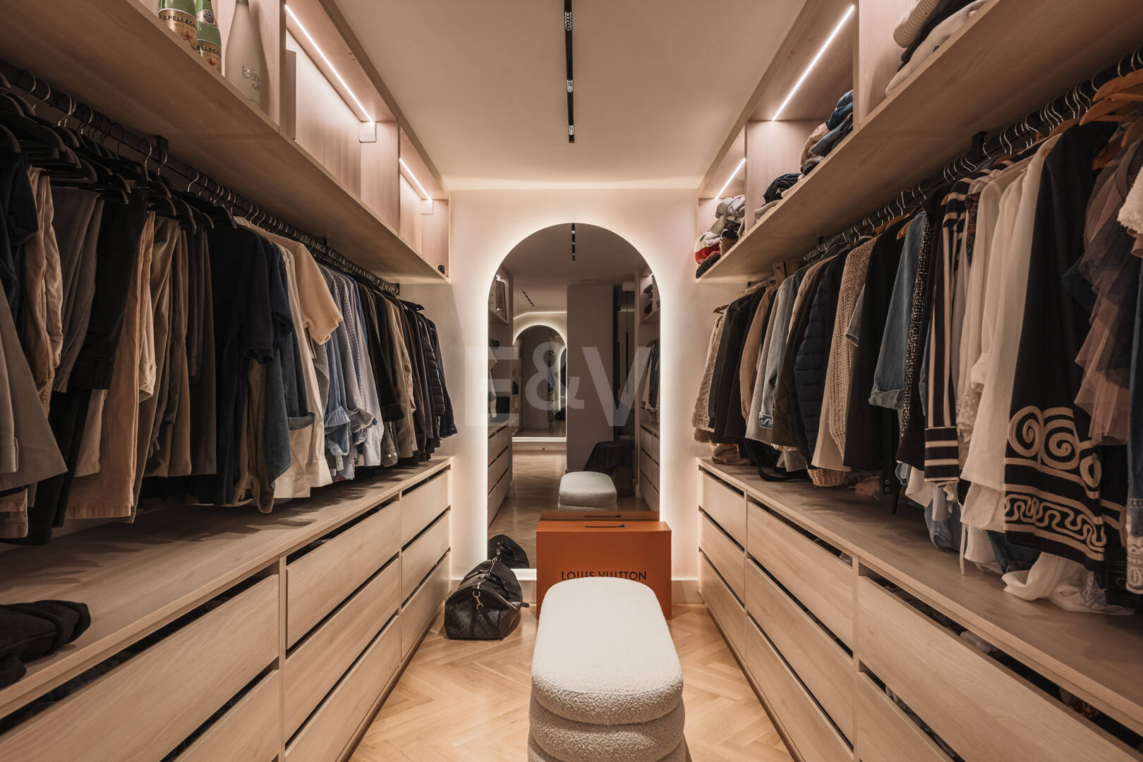 Sophistizierte Penthouse-Wohnung mit Panoramablick