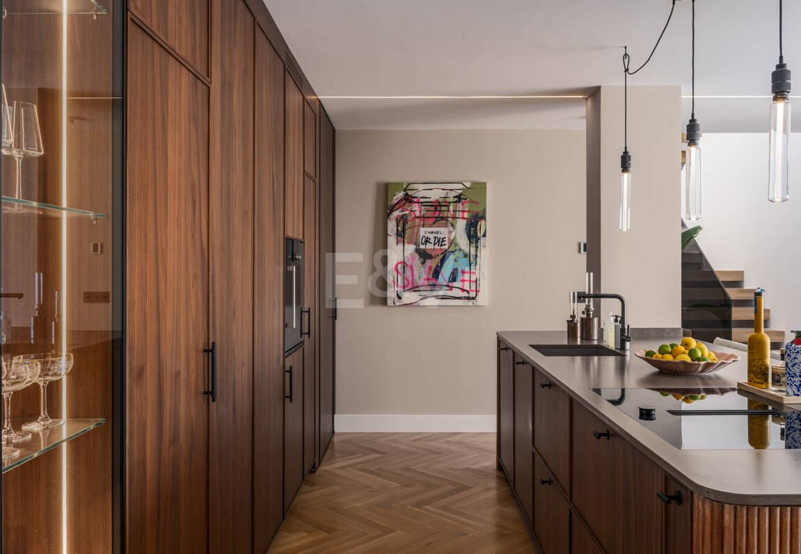 Sophistizierte Penthouse-Wohnung mit Panoramablick
