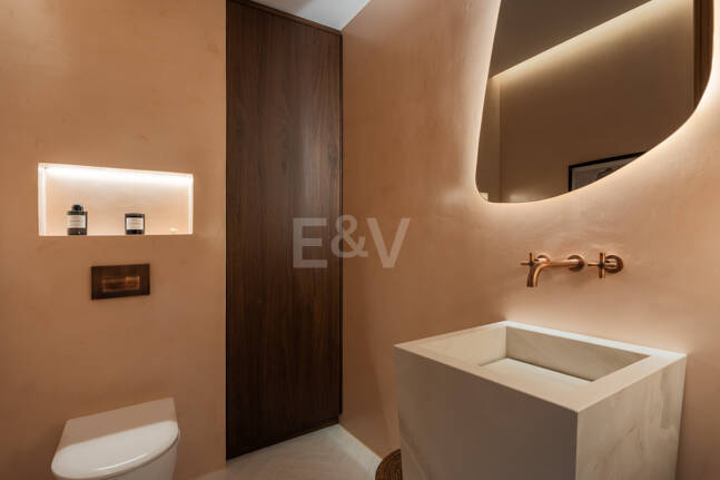 Sophistizierte Penthouse-Wohnung mit Panoramablick