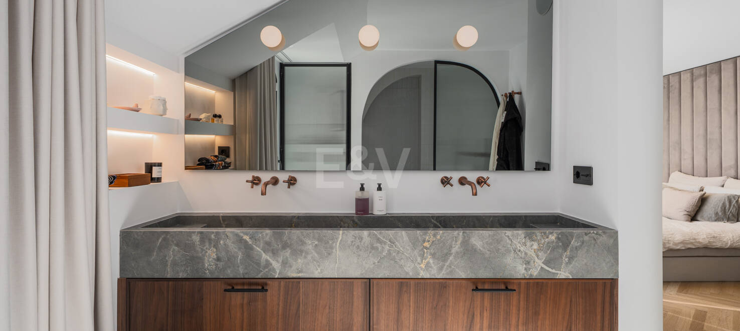 Sofisticado Ático con Vistas Panorámicas