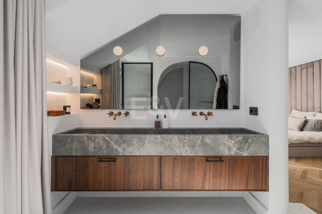 Sophistizierte Penthouse-Wohnung mit Panoramablick