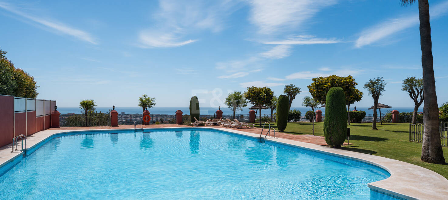 Sofisticado Ático con Vistas Panorámicas