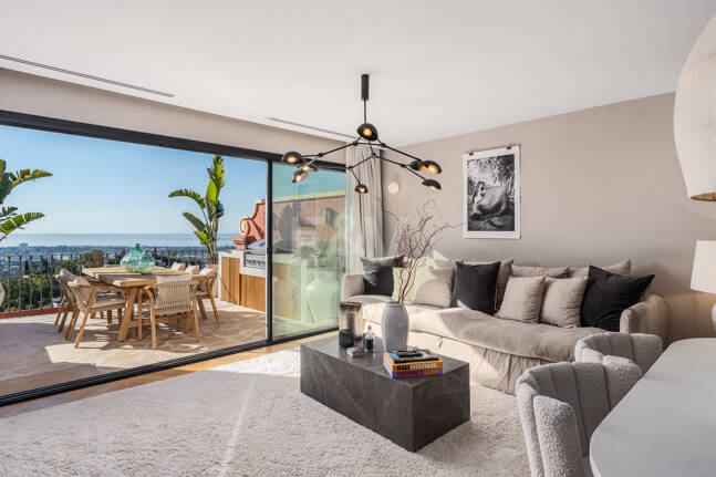 Sophistizierte Penthouse-Wohnung mit Panoramablick