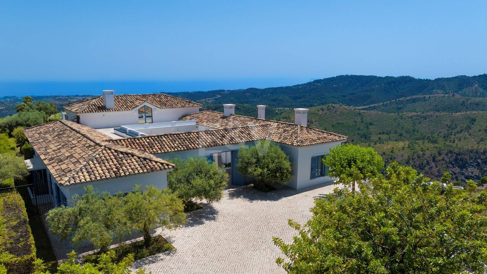 Cortijo Style Villa With Panoramic Sea Views and Complete Privacy