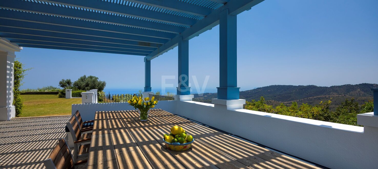 Cortijo Style Villa With Panoramic Sea Views and Complete Privacy