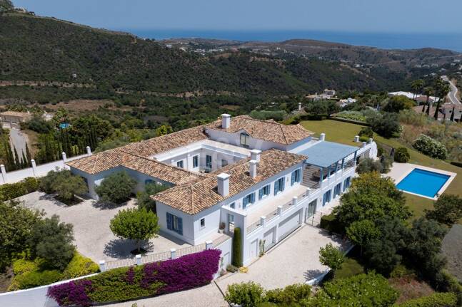 Cortijo Style Villa With Panoramic Sea Views and Complete Privacy