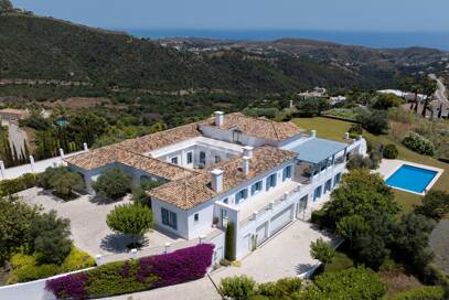 Cortijo Style Villa With Panoramic Sea Views and Complete Privacy