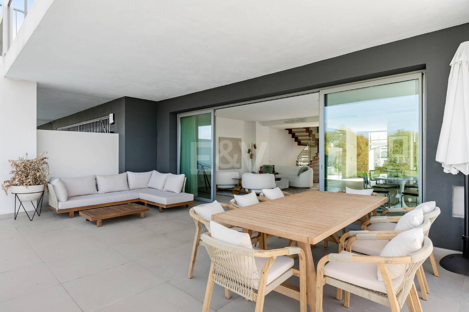 Chalet pareado con vistas a la montaña junto al golf