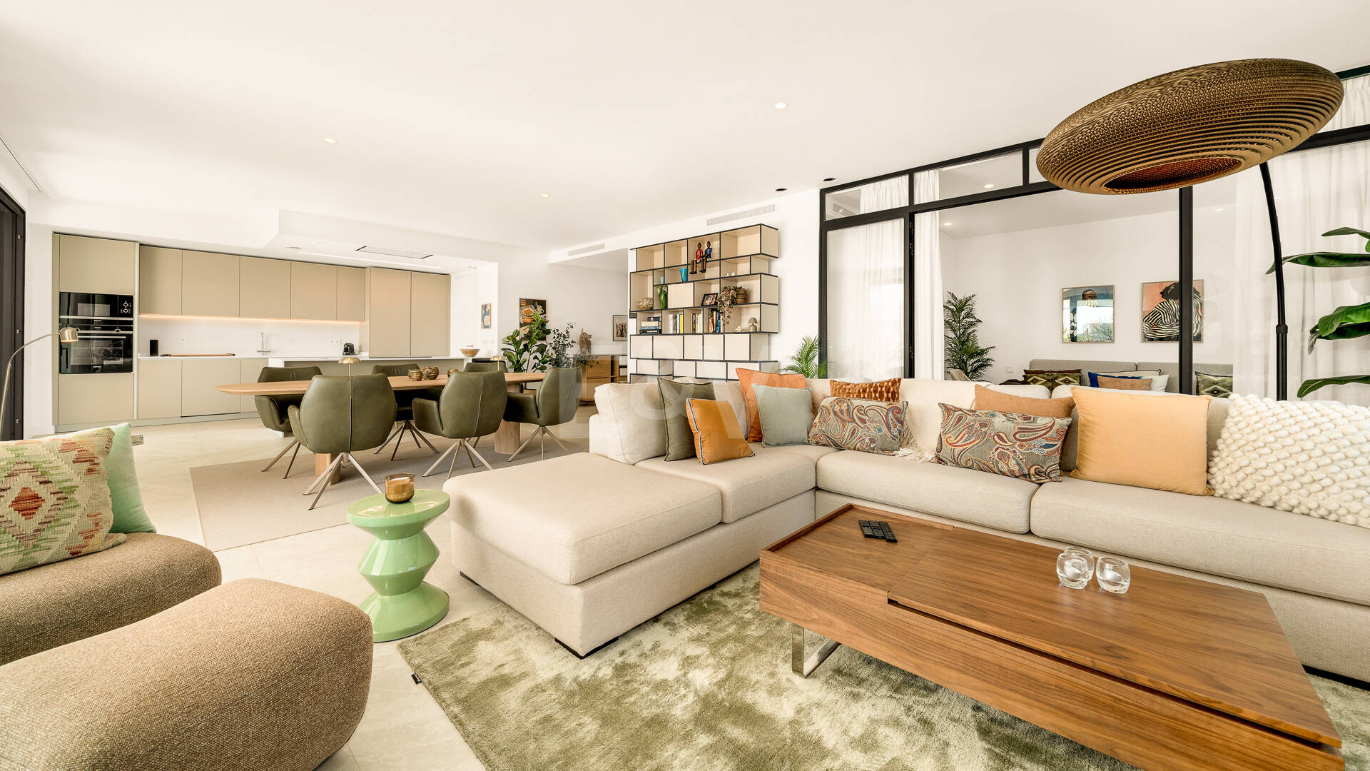 Elegancki apartament z ogrodem i prywatnym basenem w ekskluzywnym kompleksie wypoczynkowym