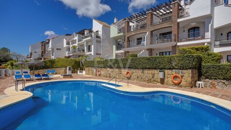 Beau Appartement avec belle vue sur la mer et accès communautaire au golf