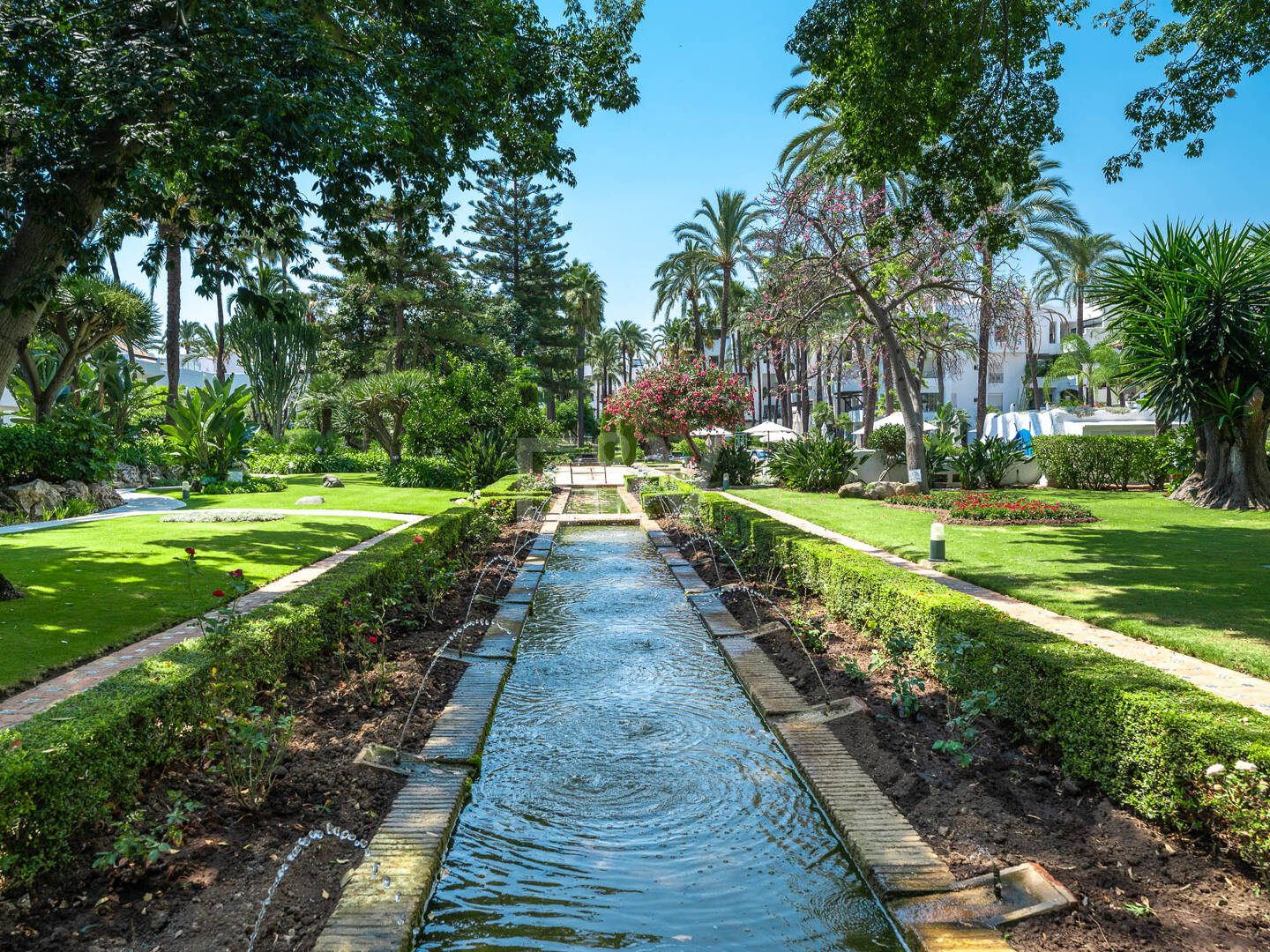 Apartamento exclusivo en planta baja con comodidades estilo resort