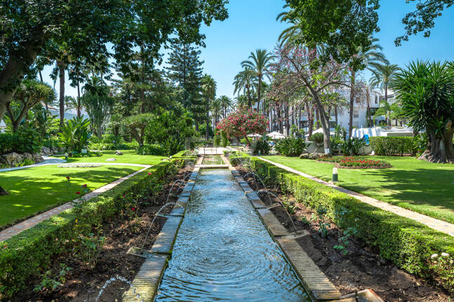 Exklusive Erdgeschosswohnung mit Resort-ähnlichen Annehmlichkeiten