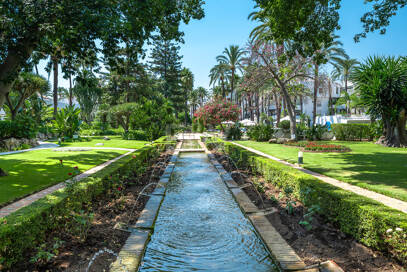 Exklusive Erdgeschosswohnung mit Resort-ähnlichen Annehmlichkeiten