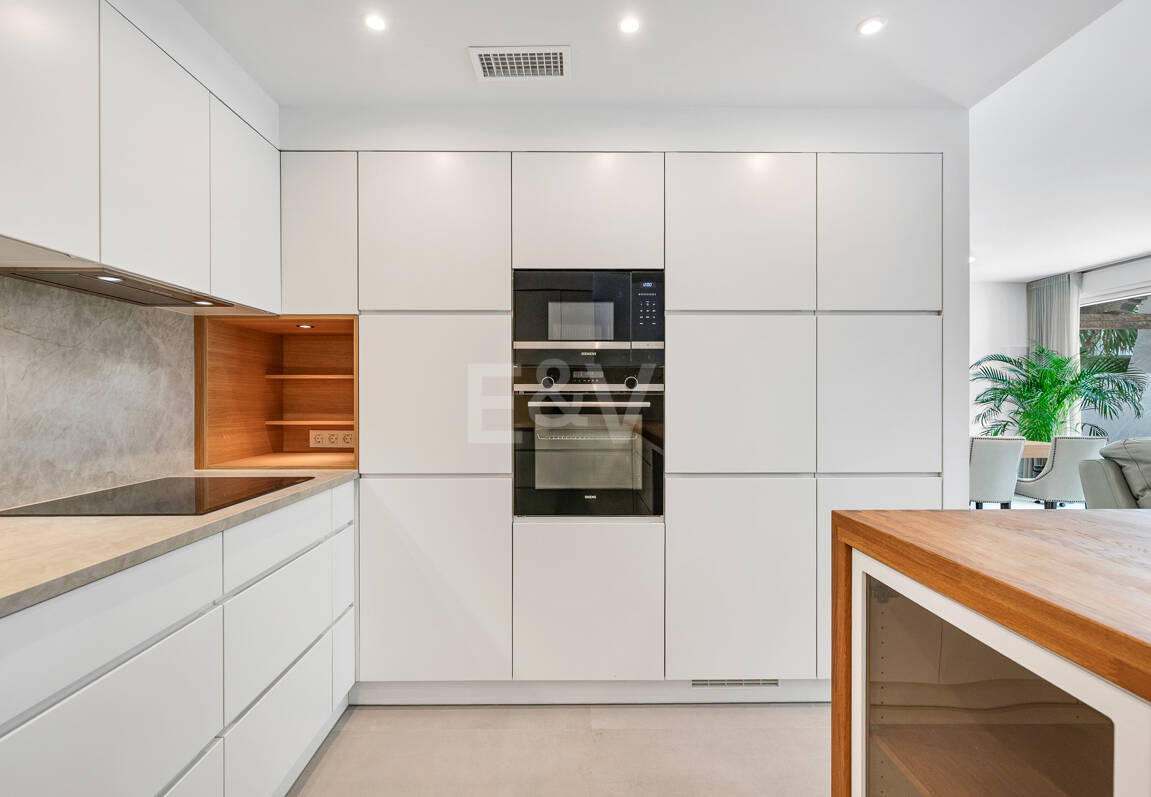 Exklusive Erdgeschosswohnung mit Resort-ähnlichen Annehmlichkeiten