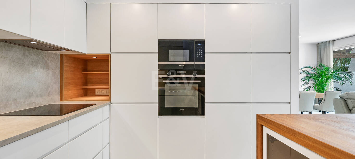Exclusive Ground-Floor Apartment with Resort-Style Amenities