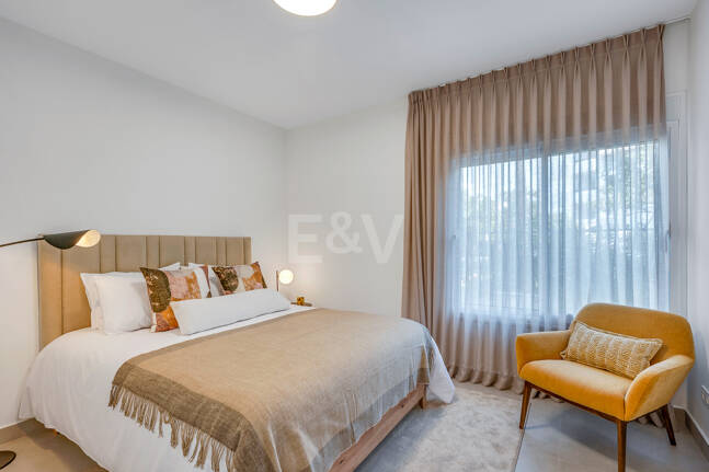 Exklusive Erdgeschosswohnung mit Resort-ähnlichen Annehmlichkeiten