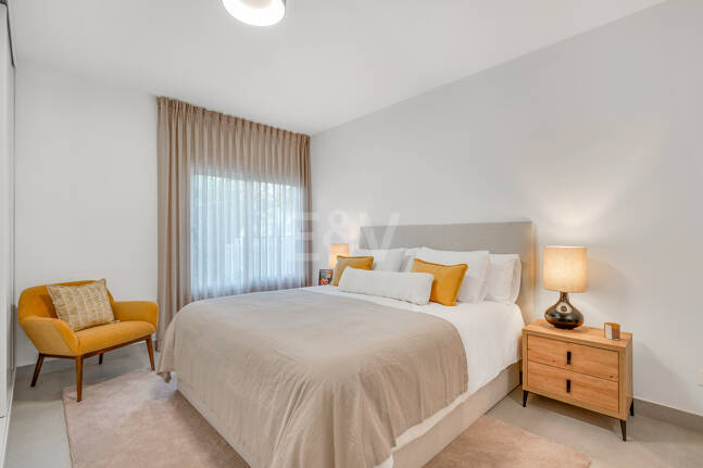 Exklusive Erdgeschosswohnung mit Resort-ähnlichen Annehmlichkeiten