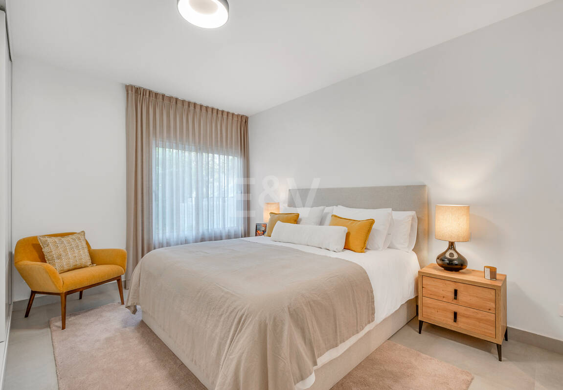 Exklusive Erdgeschosswohnung mit Resort-ähnlichen Annehmlichkeiten