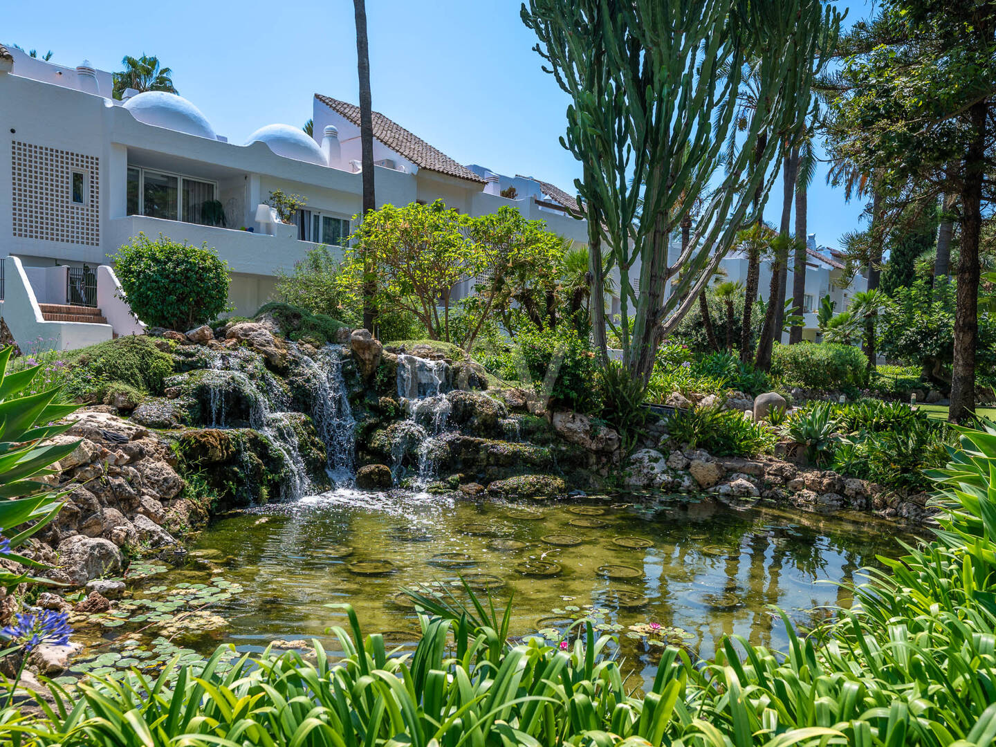 Apartamento exclusivo en planta baja con comodidades estilo resort