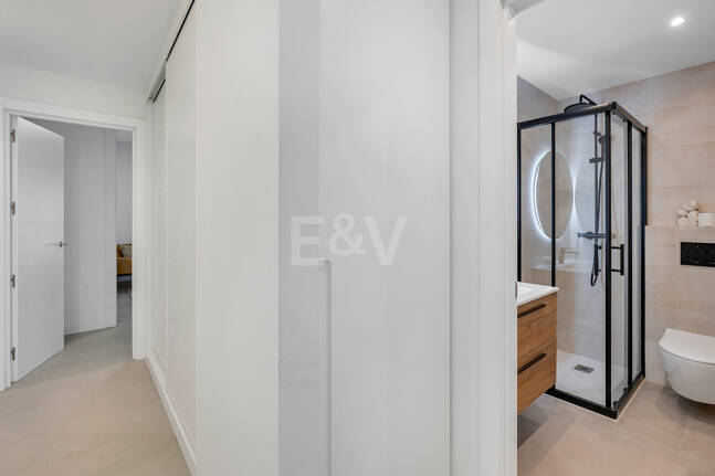 Exklusive Erdgeschosswohnung mit Resort-ähnlichen Annehmlichkeiten