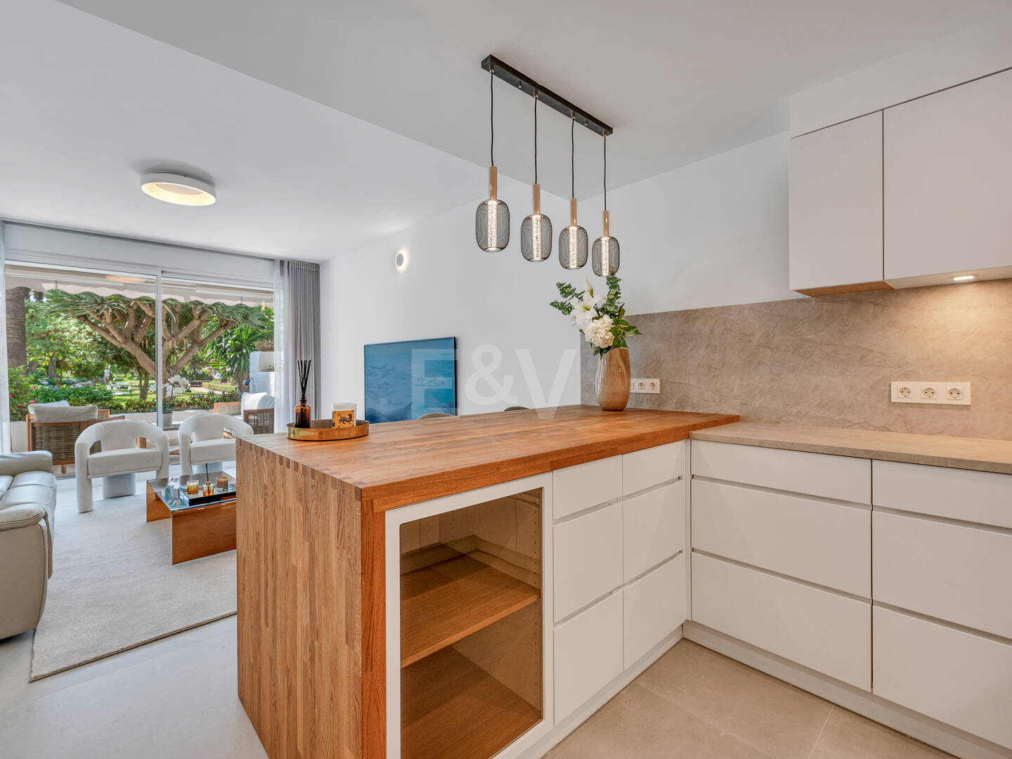 Apartamento exclusivo en planta baja con comodidades estilo resort