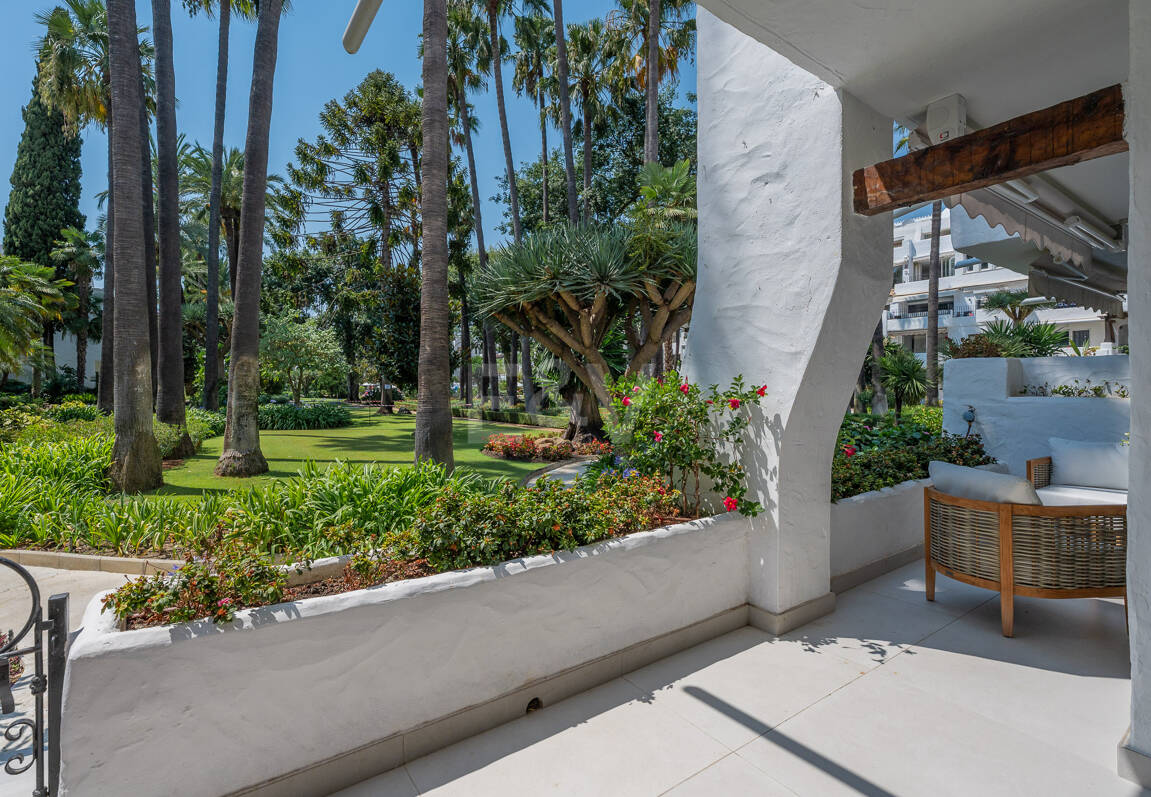 Exklusive Erdgeschosswohnung mit Resort-ähnlichen Annehmlichkeiten