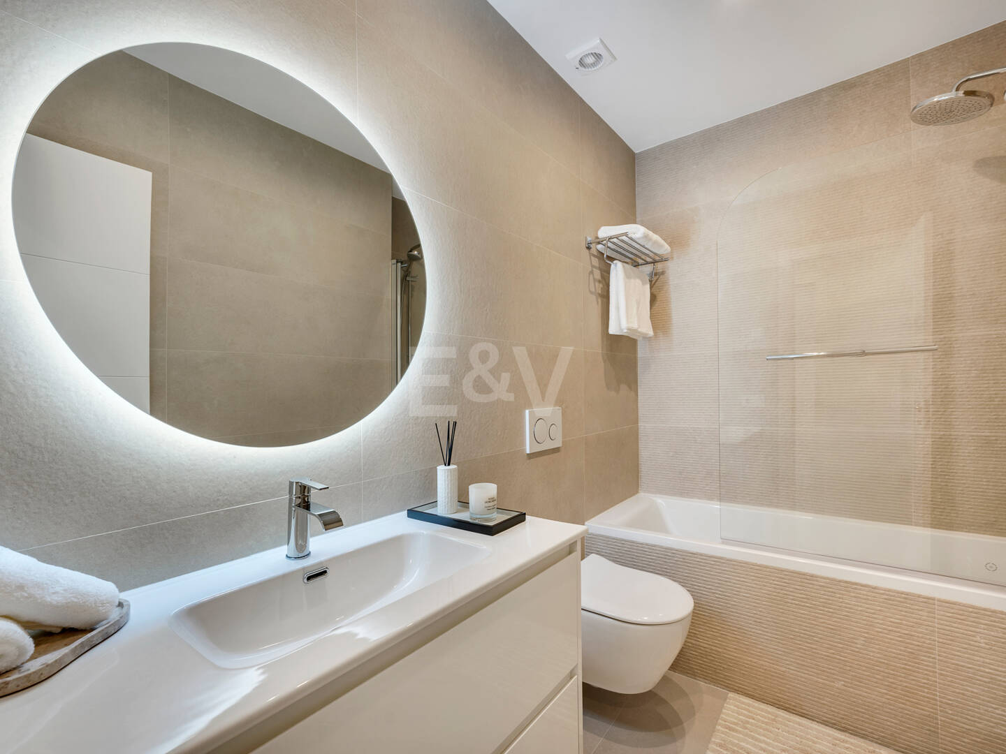 Apartamento exclusivo en planta baja con comodidades estilo resort