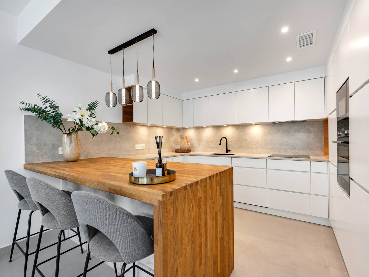 Apartamento exclusivo en planta baja con comodidades estilo resort