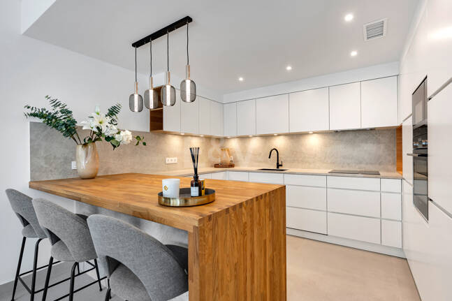 Exklusive Erdgeschosswohnung mit Resort-ähnlichen Annehmlichkeiten