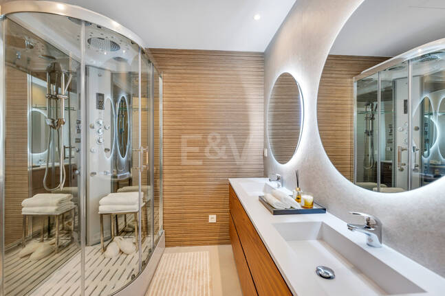 Exklusive Erdgeschosswohnung mit Resort-ähnlichen Annehmlichkeiten