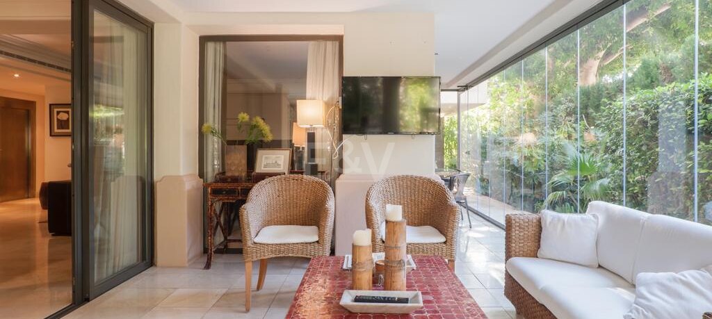 3-Zimmer-Wohnung ab Juli 2025 nur 300m vom Strand in Los Monteros verfügbar