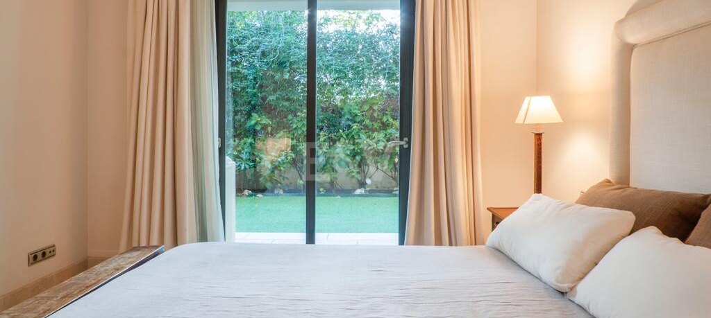 3-Zimmer-Wohnung ab Juli 2025 nur 300m vom Strand in Los Monteros verfügbar