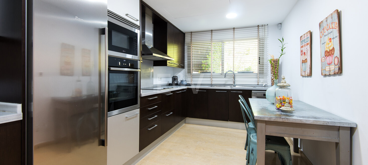 Charmantes Reihenhaus in La Meridiana – Stil und Komfort an der Goldenen Meile