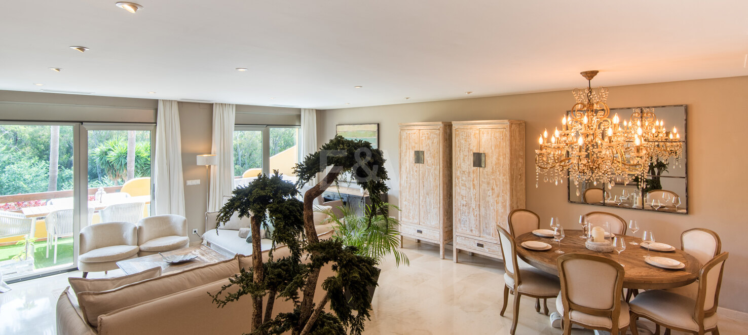 Charmantes Reihenhaus in La Meridiana – Stil und Komfort an der Goldenen Meile