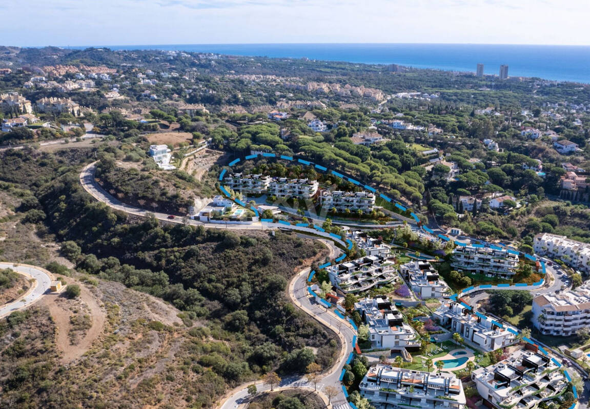 Spacieux duplex penthouse dans une communauté sécurisée avec des équipements de complexe hôtelier 5 étoiles