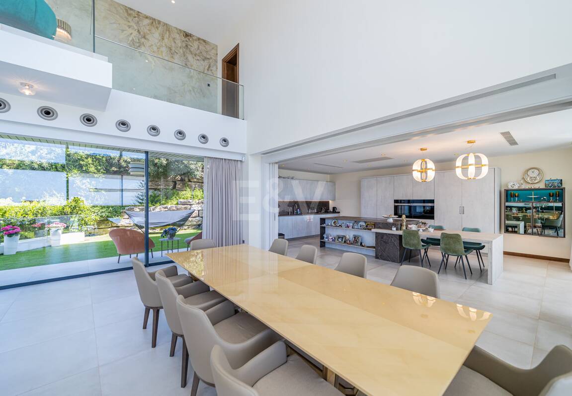 Frontline Golf Nowoczesna willa z morzem Widok obok klubu