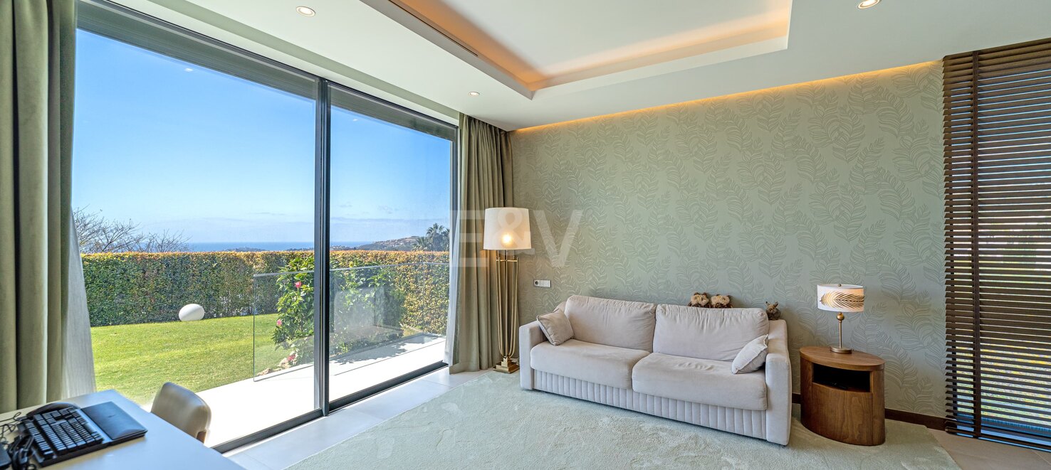 Villa à vendre en Puerto del Almendro, Benahavis