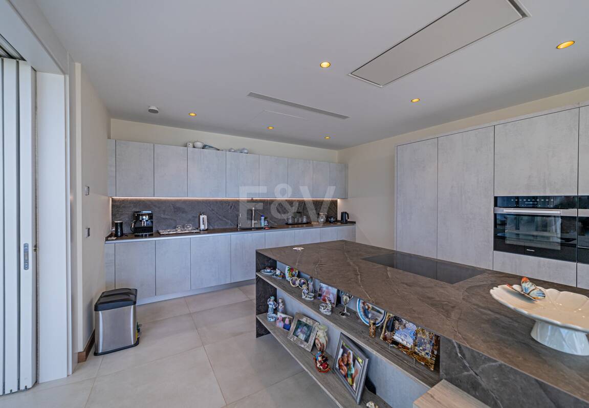 Frontline Golf Nowoczesna willa z morzem Widok obok klubu