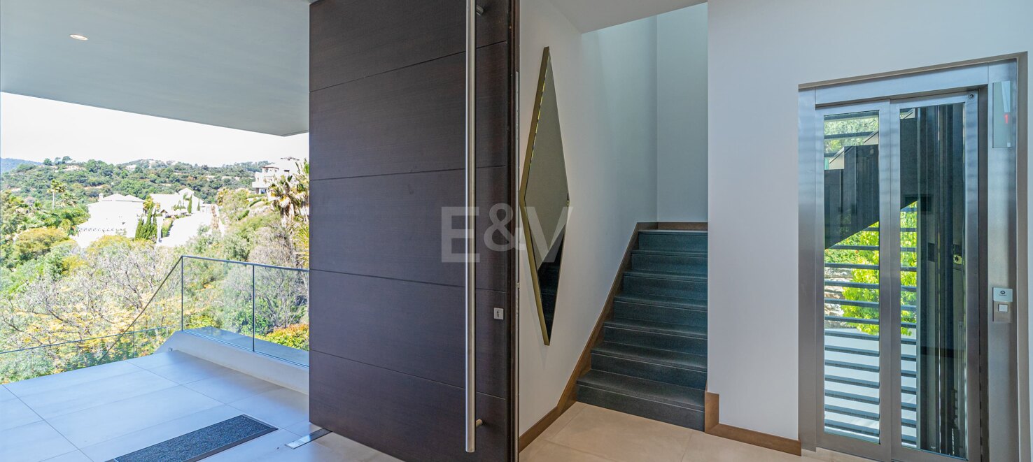 Villa à vendre en Puerto del Almendro, Benahavis
