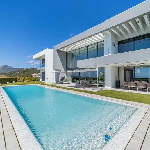 Villa à vendre en Puerto del Almendro, Benahavis