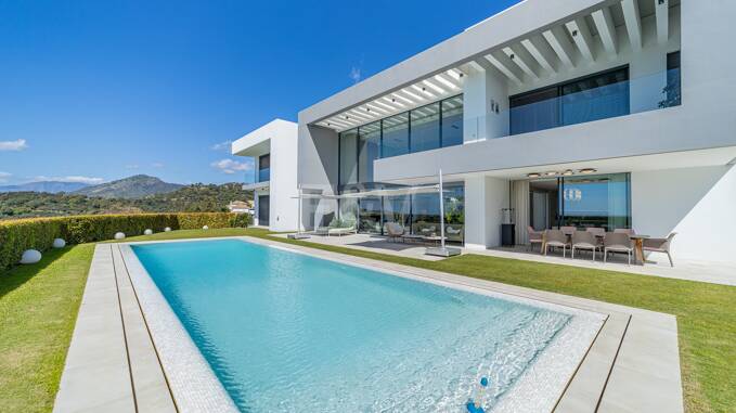 Villa moderne en première ligne de golf avec mer Vues à côté du Clubhouse