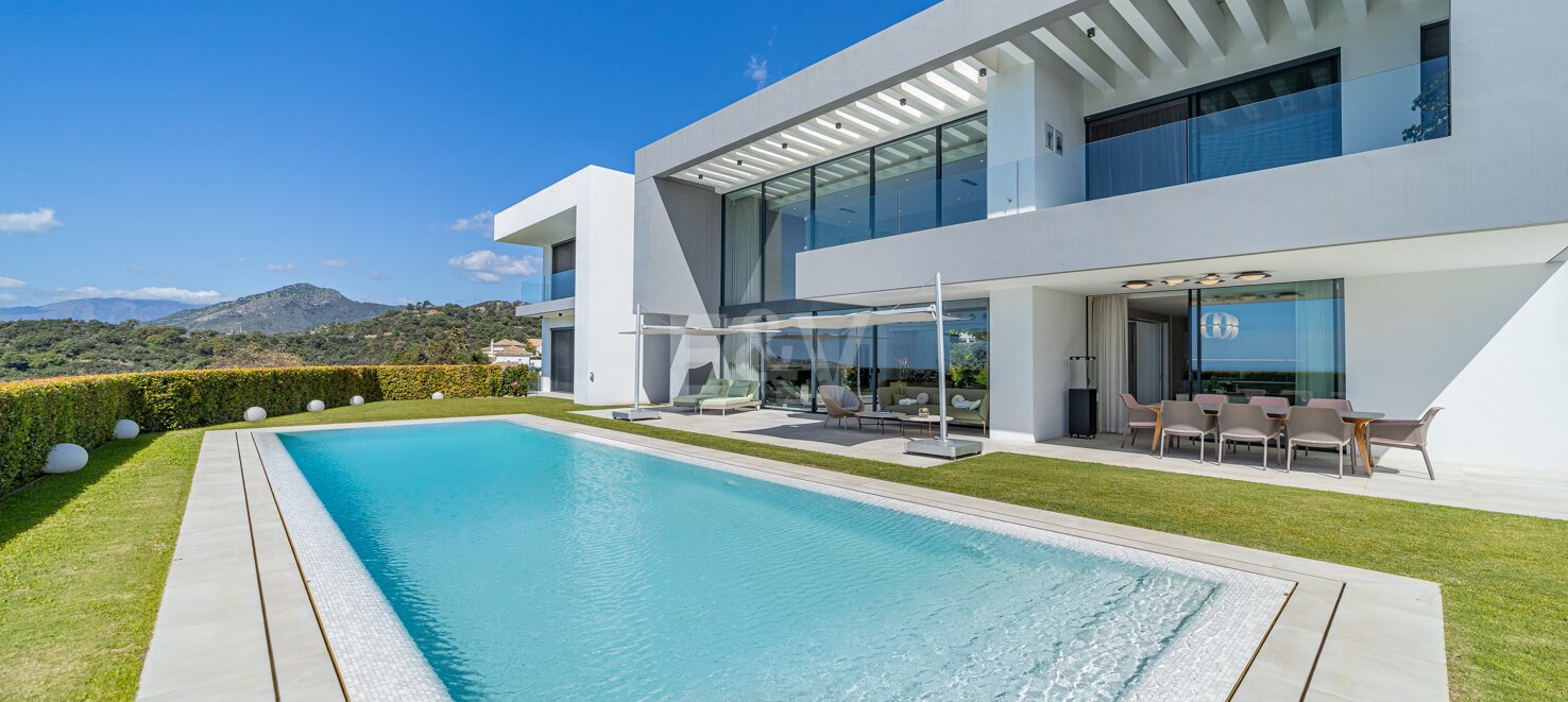 Villa à vendre en Puerto del Almendro, Benahavis