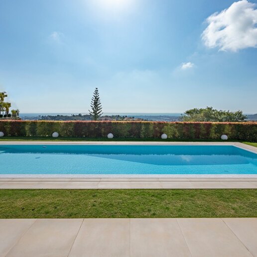 Villa à vendre en Puerto del Almendro, Benahavis