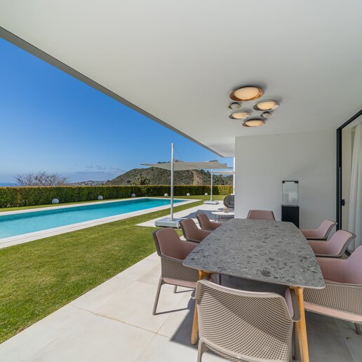 Villa à vendre en Puerto del Almendro, Benahavis