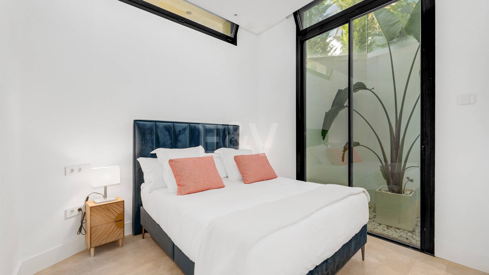 Luxurious and eco-friendly contemporary house in Casablanca, Marbella from 21,000€/week