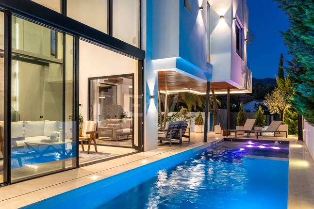 Luxurious and eco-friendly contemporary house in Casablanca, Marbella from 21,000€/week
