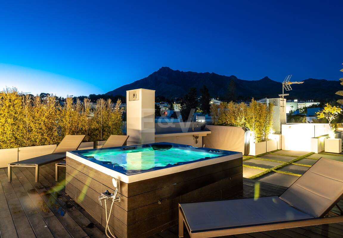 Luxurious and eco-friendly contemporary house in Casablanca, Marbella from 21,000€/week