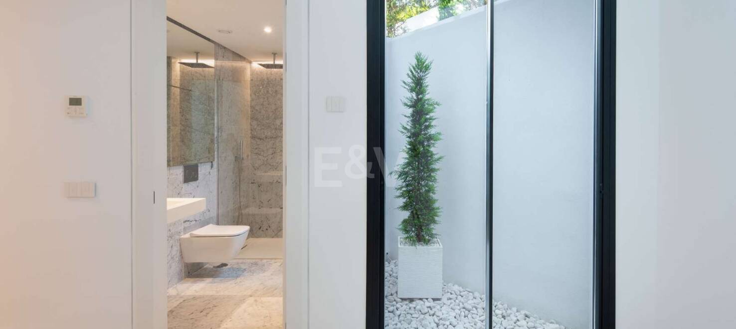 Lyxigt och miljövänligt samtida hus i Casablanca, Marbella från 21 000 € / vecka